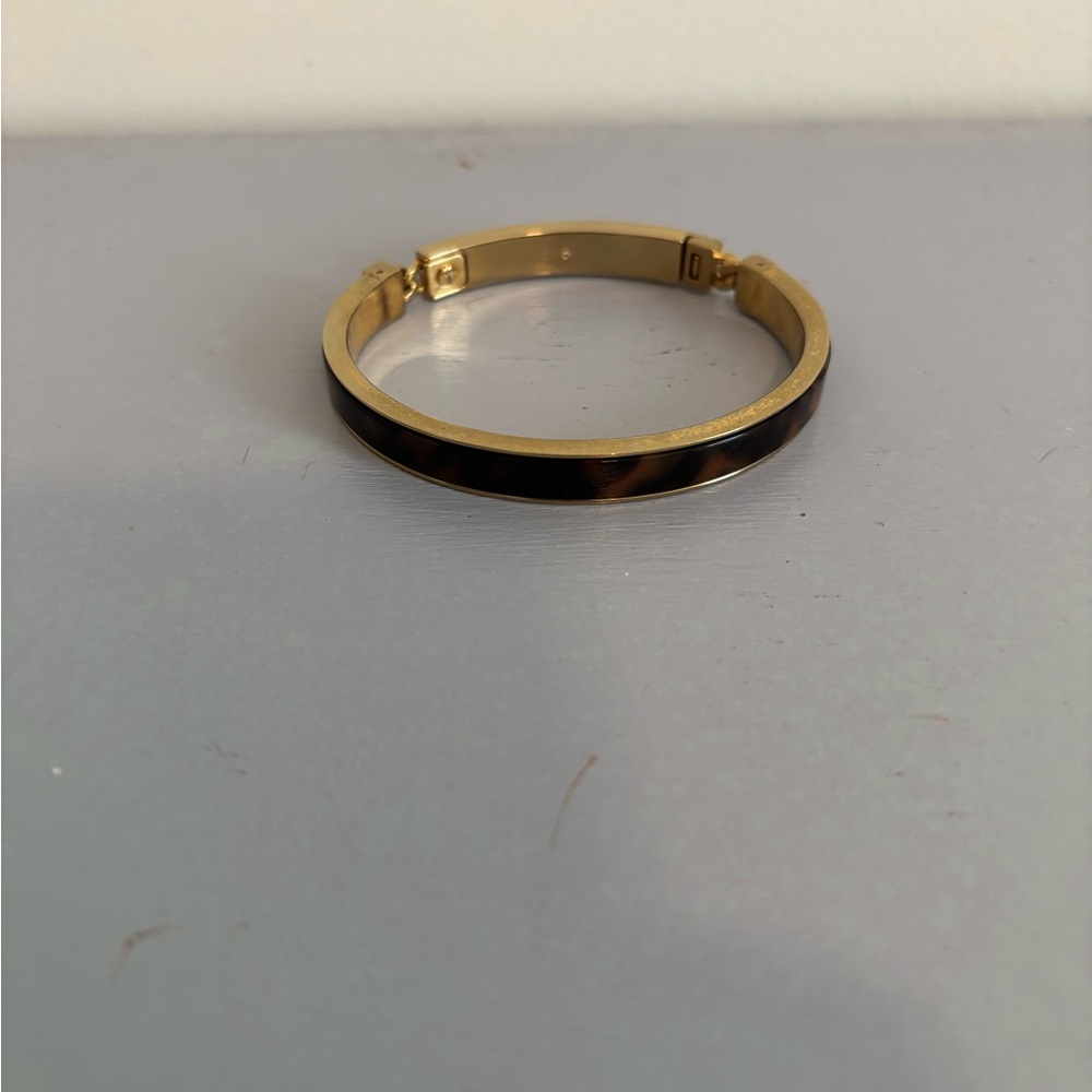 Micheal Kors Gold-Tone Bracelet Tortoise Shell Look